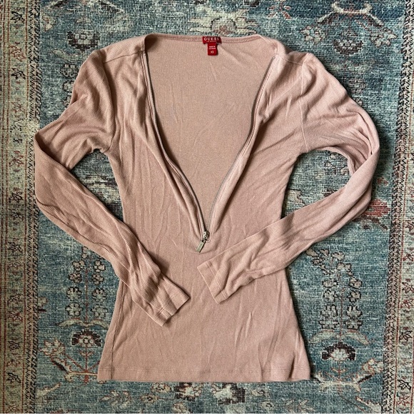 Guess pink zipper long sleeve knit top | size xs - Picture 5 of 6
